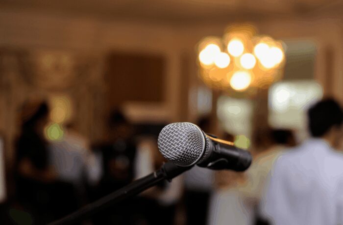 Singing waiter Microphone